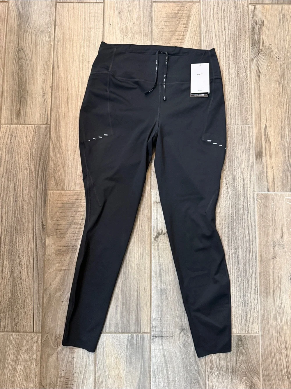 Nike Swift Black High-Waist Running Performance Leggings 7/8 length Large NWT